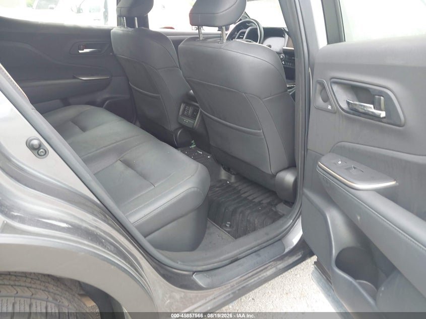 TOYOTA CROWN 2023 VIN JTDAAAAF8P3017034