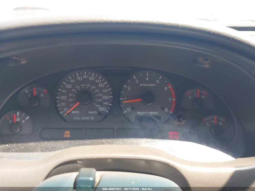 FORD MUSTANG 2000 VIN 1FAFP45X2YF110081
