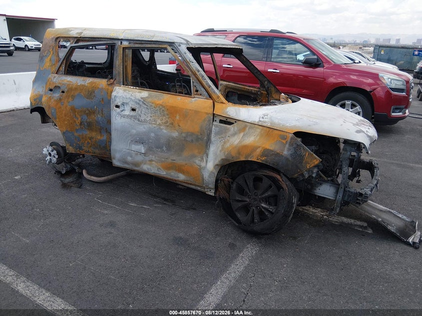 2014 KIA SOUL +