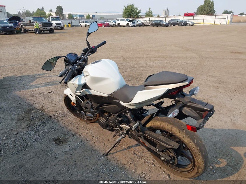2023 KAWASAKI ER400 auction photo 3