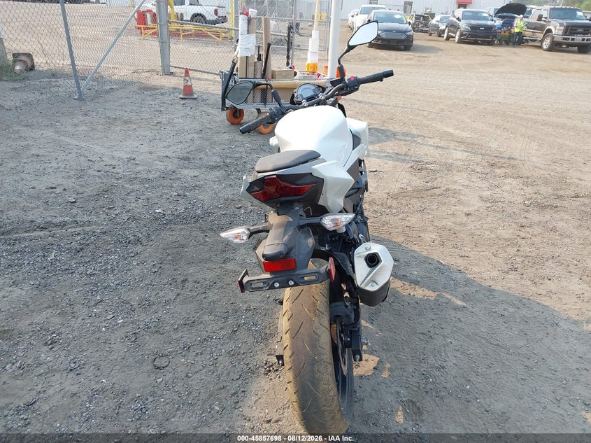 2023 KAWASAKI ER400 auction photo 6