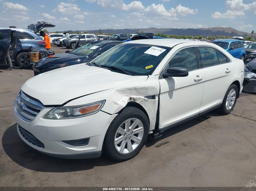 2012 Ford Taurus, Left Side, IAAI, VIN 1FAHP2DW8CG118775 — photo 2