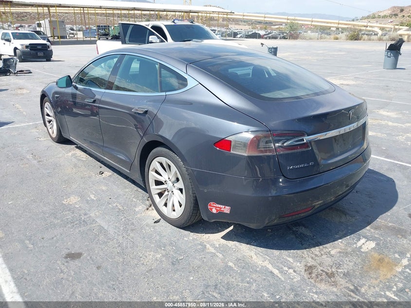 2016 TESLA MODEL S auction photo 3