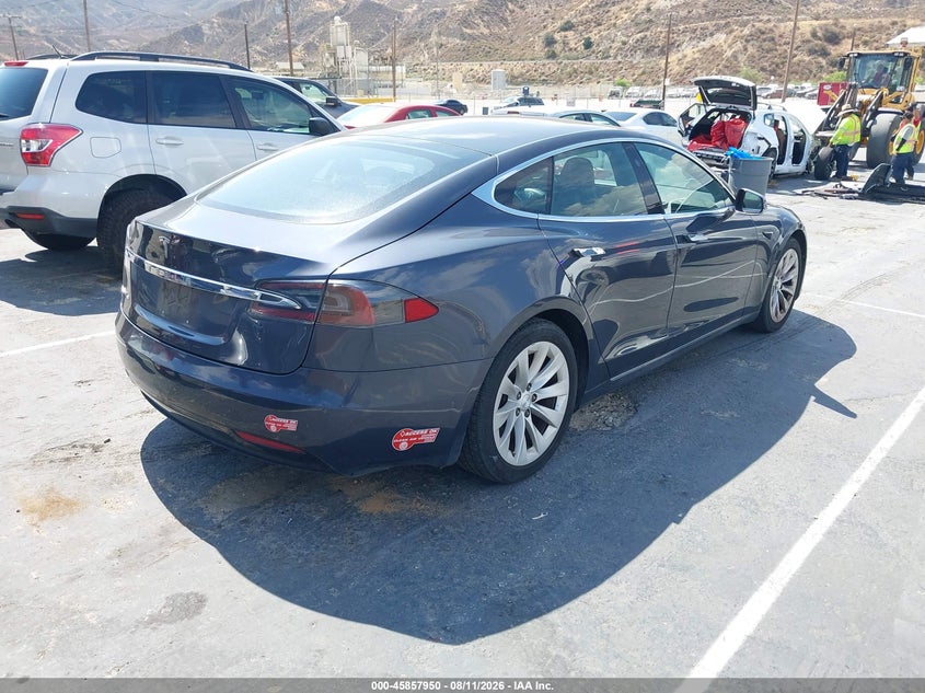 2016 TESLA MODEL S auction photo 4
