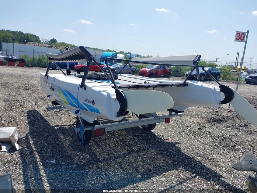 2024 HOBIE CAT 7M7MB1418S1035034 auction photo 3