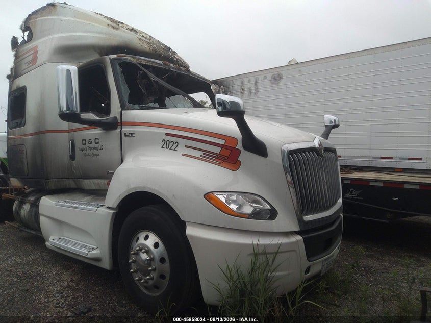 2022 INTERNATIONAL LT auction photo 1