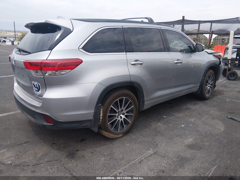 TOYOTA HIGHLANDER - zdjęcie 4