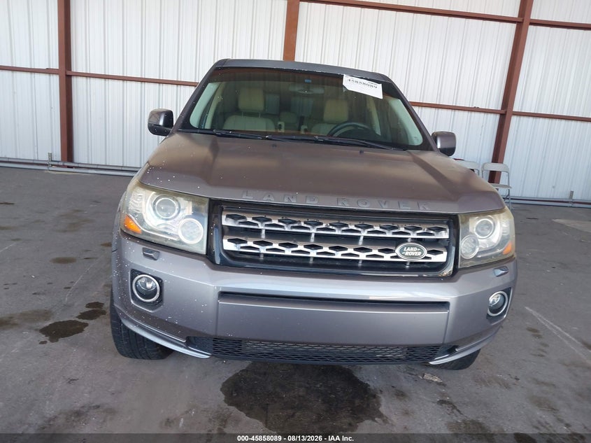 2014 LAND ROVER LR2 auction photo 6