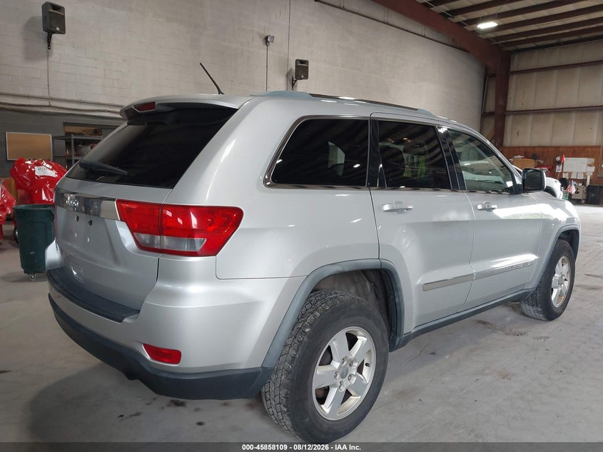 2012 JEEP GRAND CHEROKEE auction photo 4