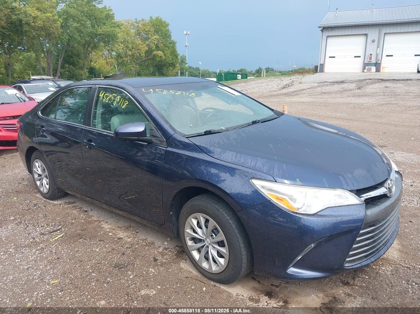 2017 Toyota Camry Le, Front, IAAI, VIN 4T1BF1FK6HU744904
