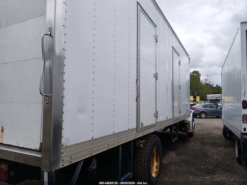 2012 FREIGHTLINER M2 auction photo 4