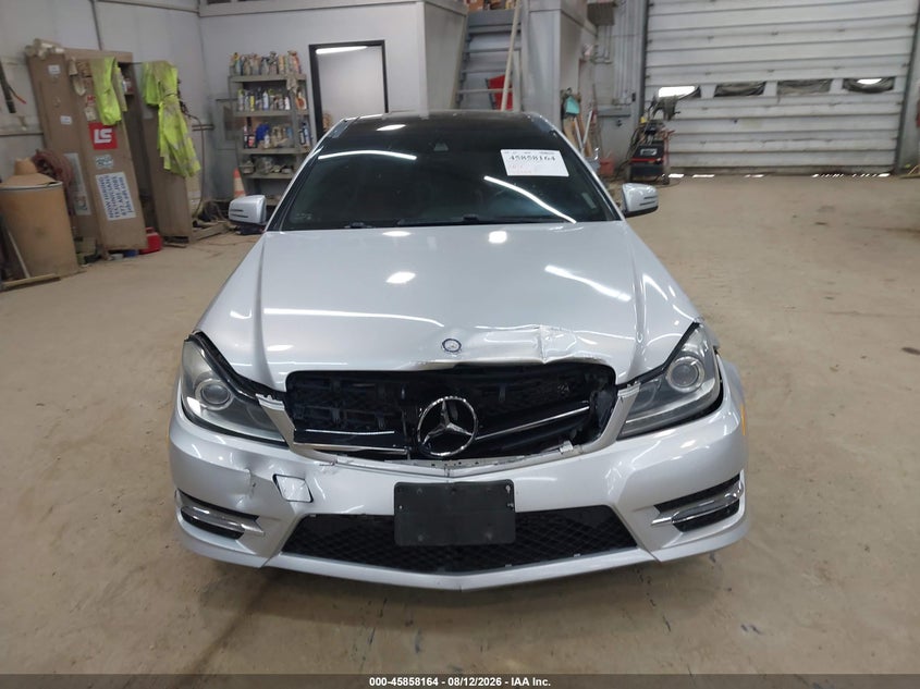 MERCEDES-BENZ C 250 2015 VIN WDDGJ4HB5FG392679