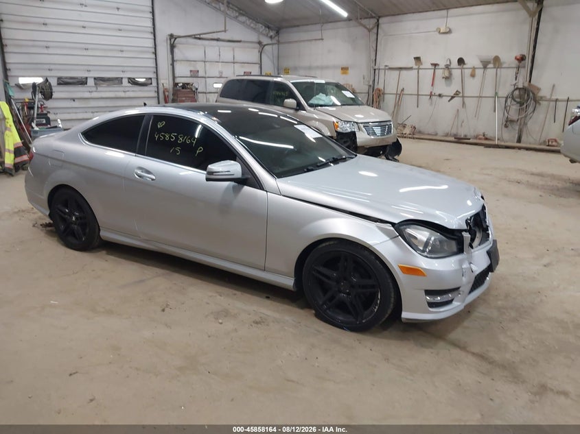 2015 Mercedes-Benz C 250, Front, IAAI, VIN WDDGJ4HB5FG392679