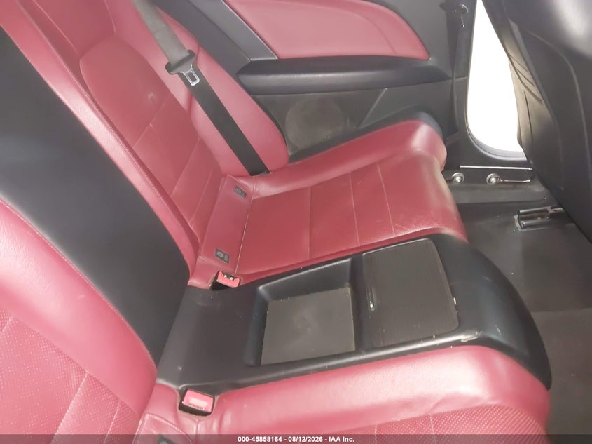 MERCEDES-BENZ C 250 2015 VIN WDDGJ4HB5FG392679