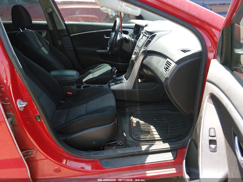 2013 HYUNDAI ELANTRA GT auction photo 5