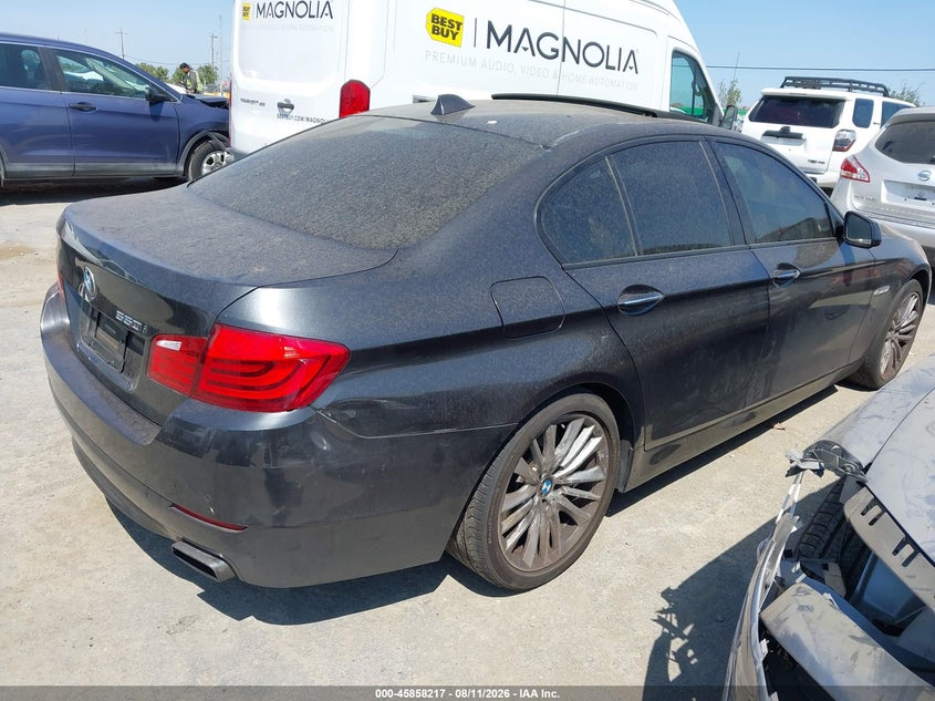 2011 BMW 550I auction photo 4