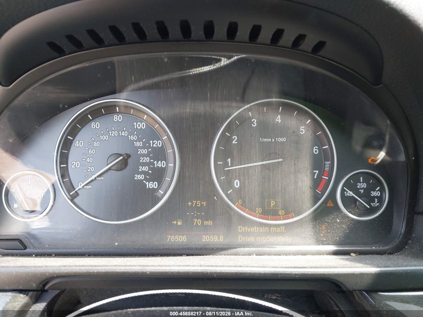 2011 BMW 550I auction photo 7