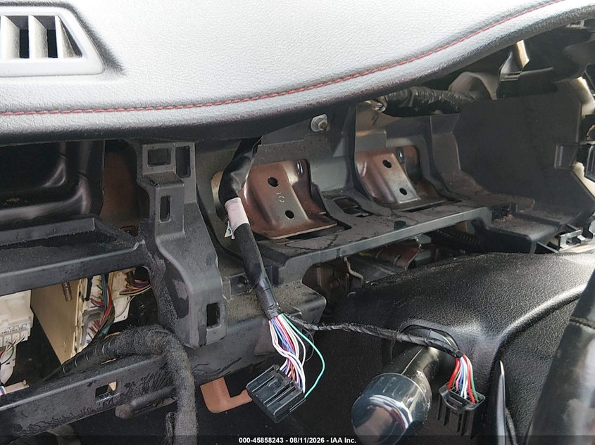 2017 TOYOTA CAMRY auction photo 7