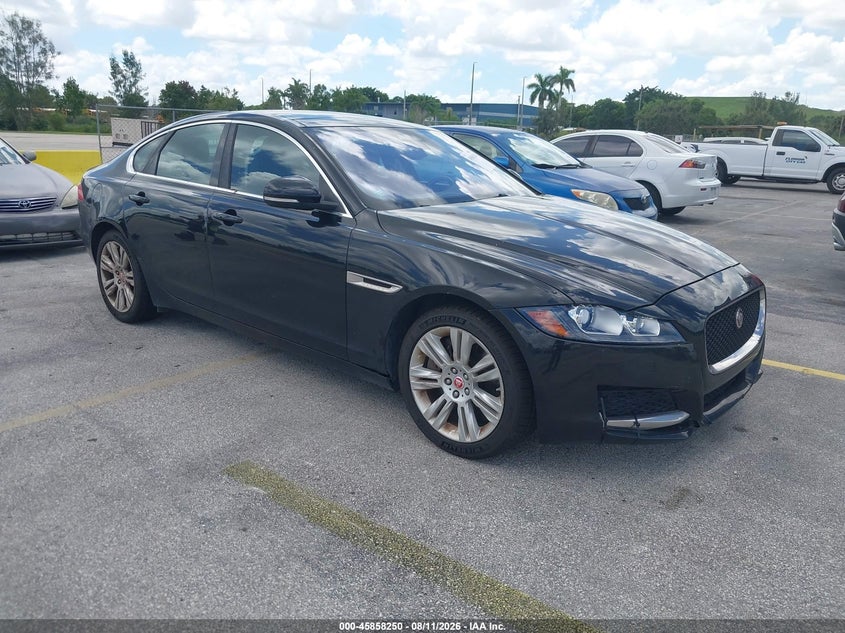 2017 JAGUAR XF auction photo 1