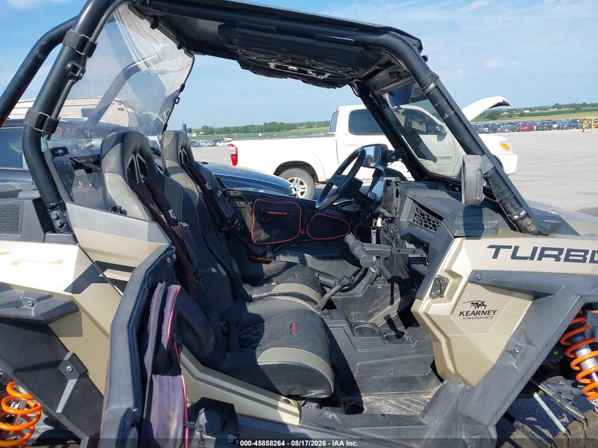POLARIS RZR 2021