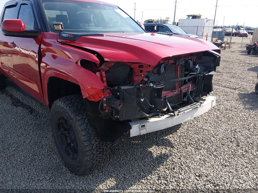 TOYOTA TUNDRA - zdjęcie 18