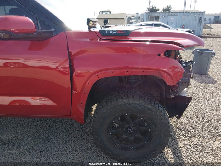 TOYOTA TUNDRA - zdjęcie 19