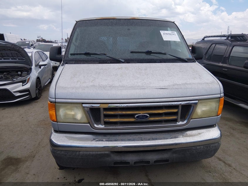 2004 FORD E-350 SUPER DUTY auction photo 6