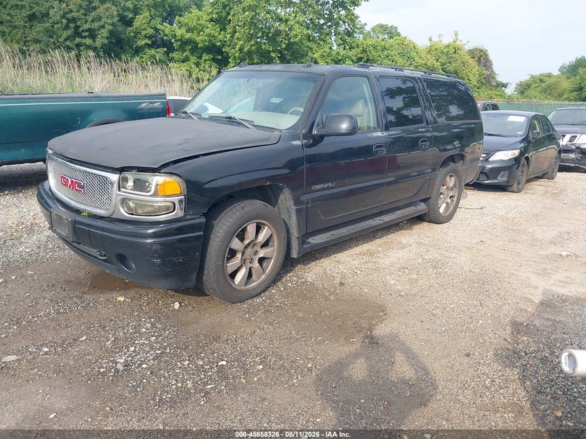 2005 GMC YUKON XL 1500 auction photo 2