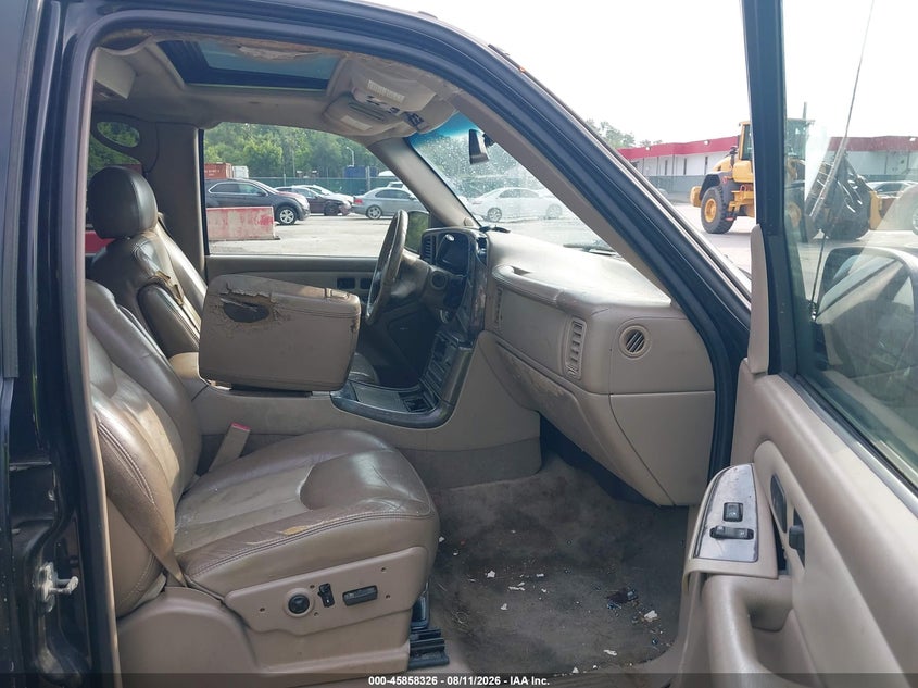 2005 GMC YUKON XL 1500 auction photo 5