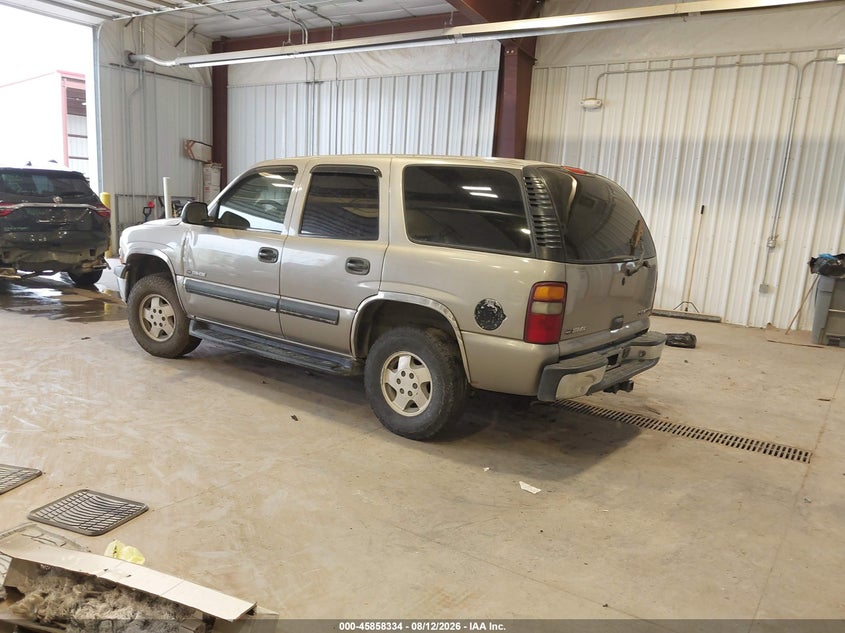 2003 CHEVROLET TAHOE auction photo 3