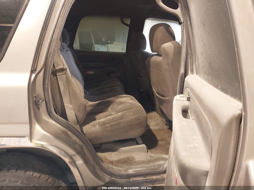 2003 CHEVROLET TAHOE auction photo 8