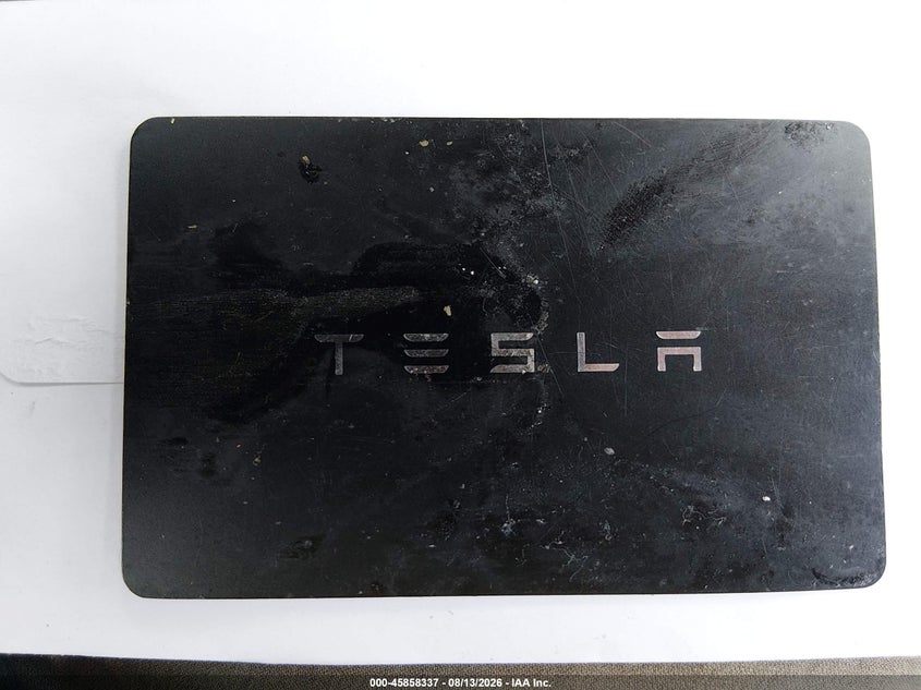 TESLA MODEL Y 2022 VIN 7SAYGDEE4NF370941