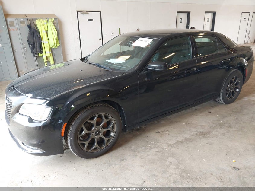 2016 CHRYSLER 300 auction photo 2