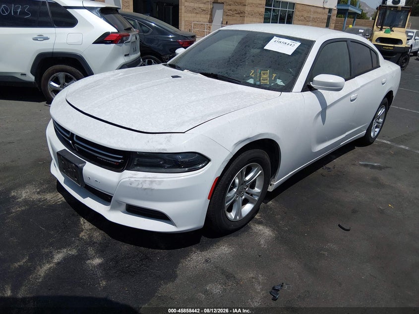 2015 Dodge Charger, Vandalized, IAAI, VIN 2C3CDXBG7FH893426 — photo 2