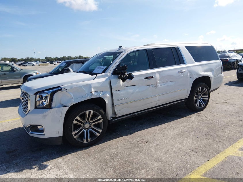2019 GMC YUKON XL DENALI · Фото 2