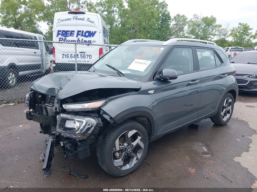2025 HYUNDAI VENUE auction photo 2