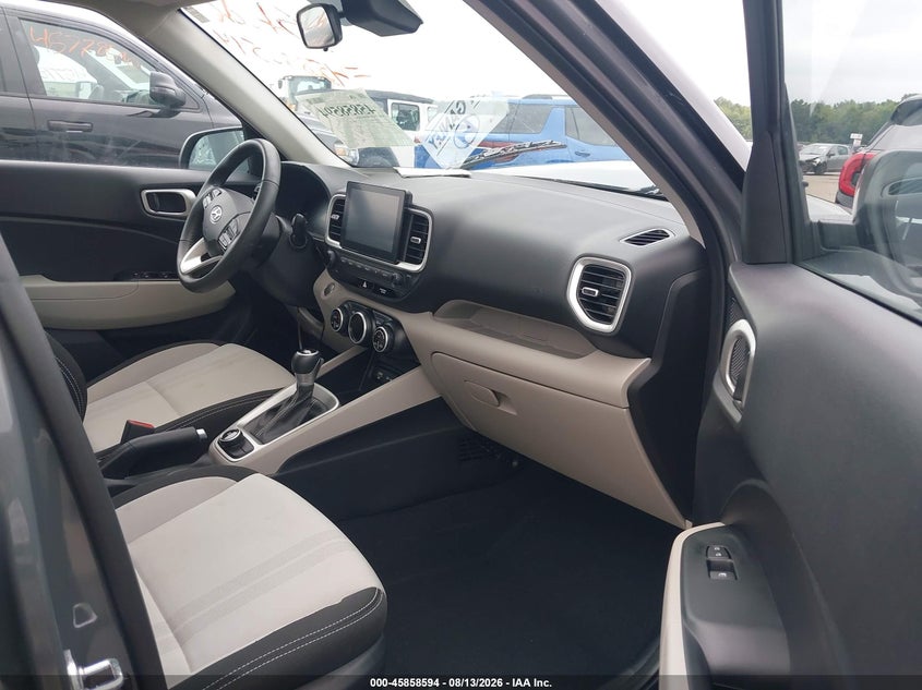 2025 HYUNDAI VENUE auction photo 5