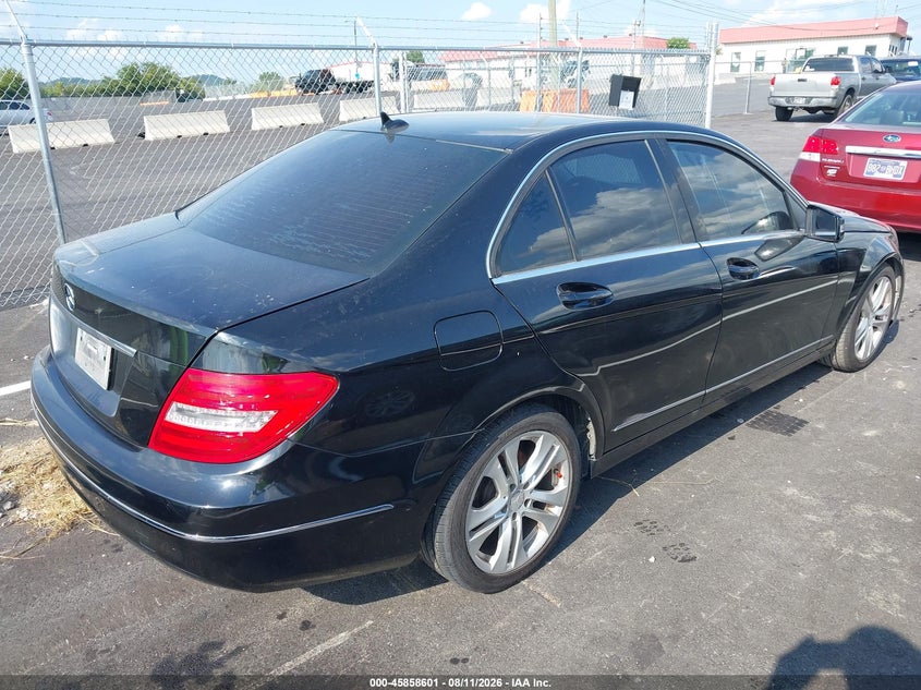 2013 MERCEDES-BENZ C 250 auction photo 4