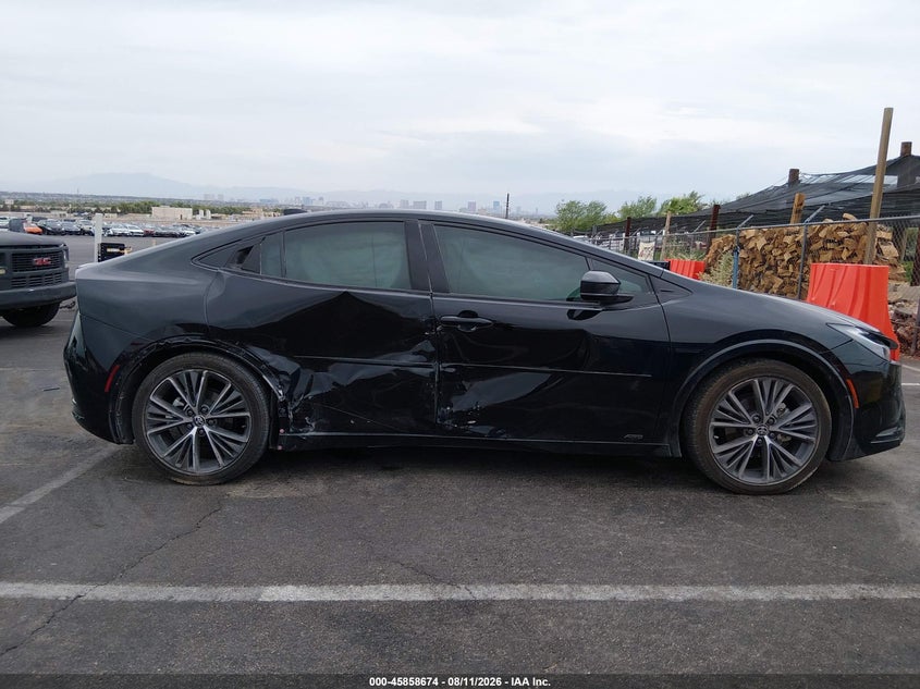 TOYOTA PRIUS - zdjęcie 13
