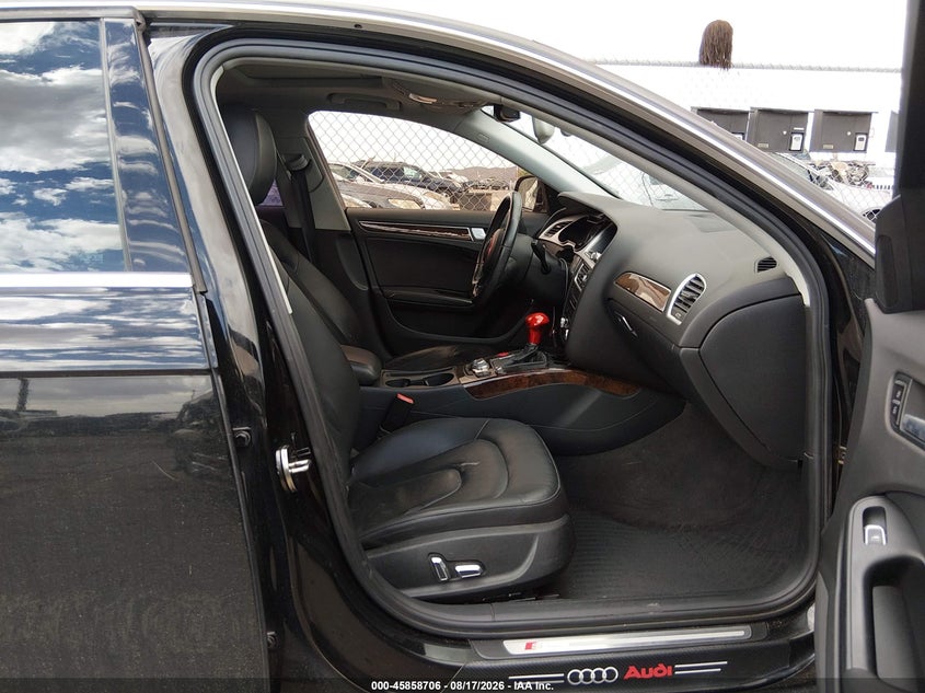 2015 AUDI A4 auction photo 5