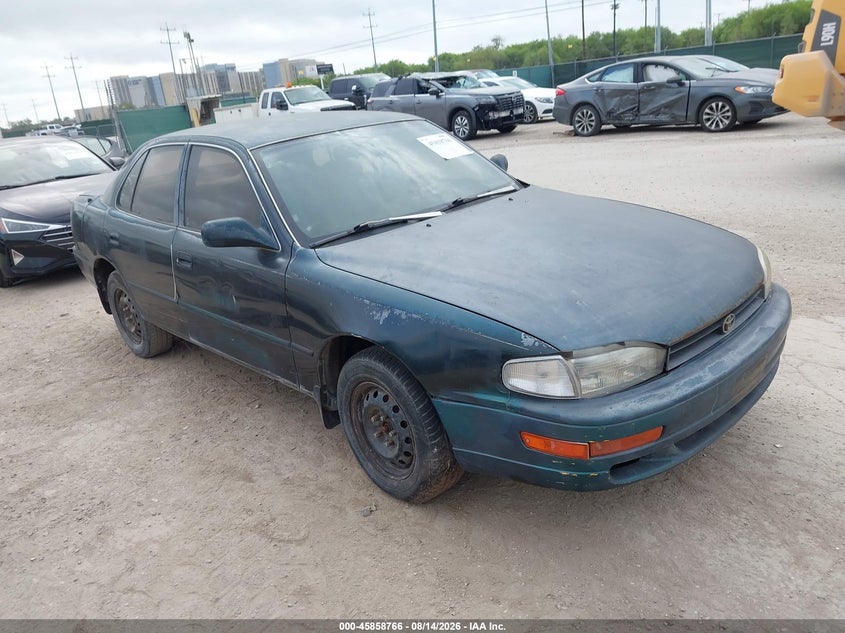 1993 TOYOTA CAMRY auction photo 1