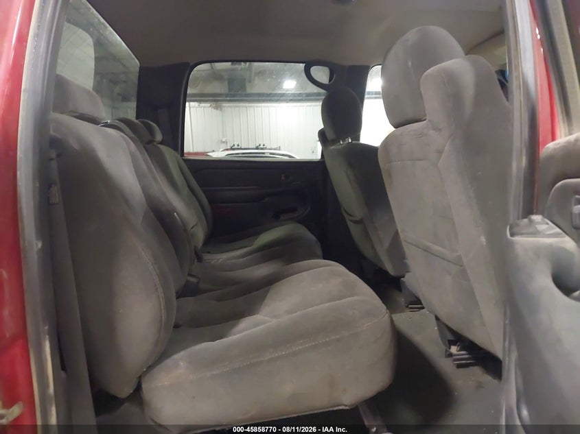 2004 CHEVROLET SILVERADO PICKUP 6.0L V-8 300HP