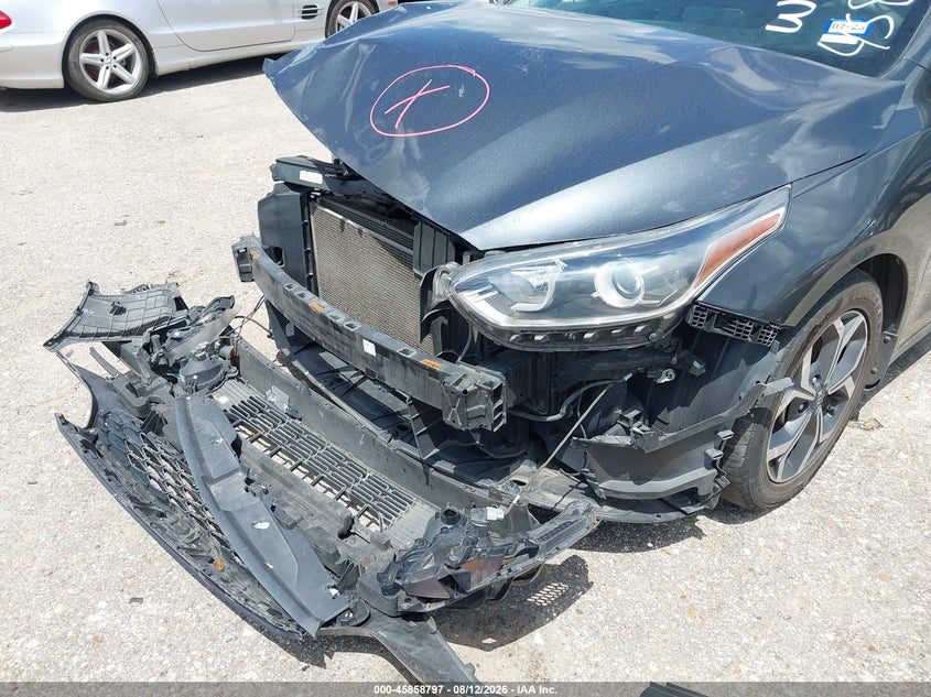 2019 KIA FORTE auction photo 6