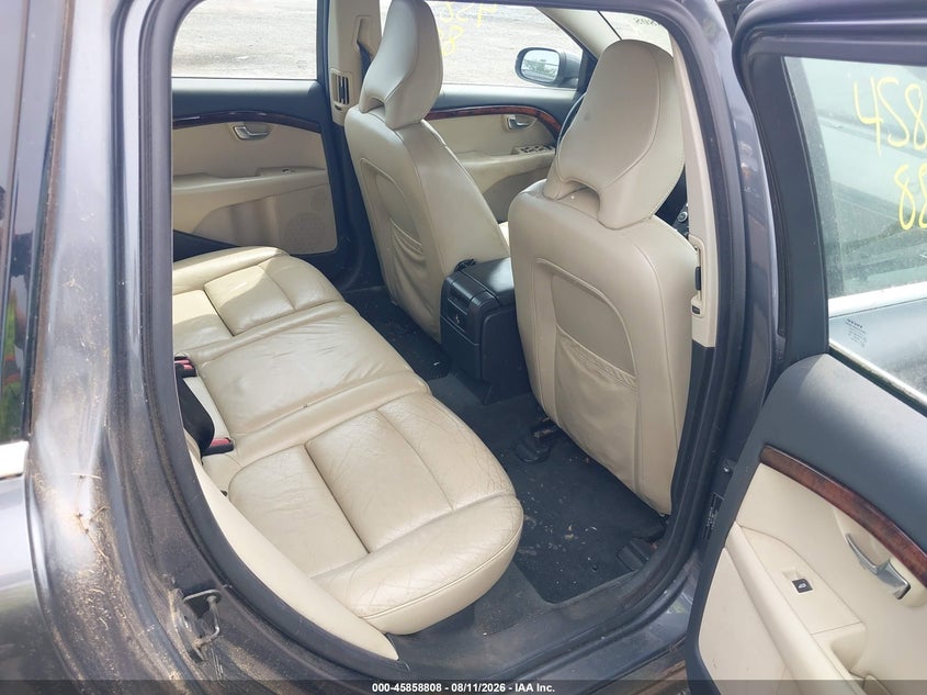 2009 VOLVO V70 auction photo 8