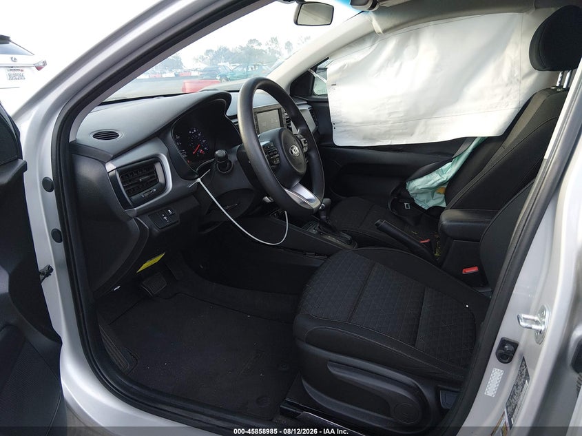 2020 KIA RIO auction photo 5