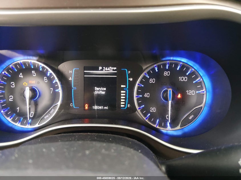 2017 CHRYSLER PACIFICA auction photo 7