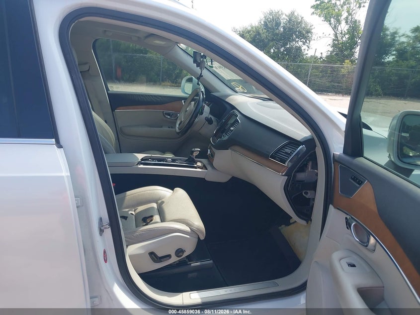 2018 VOLVO XC90 auction photo 5