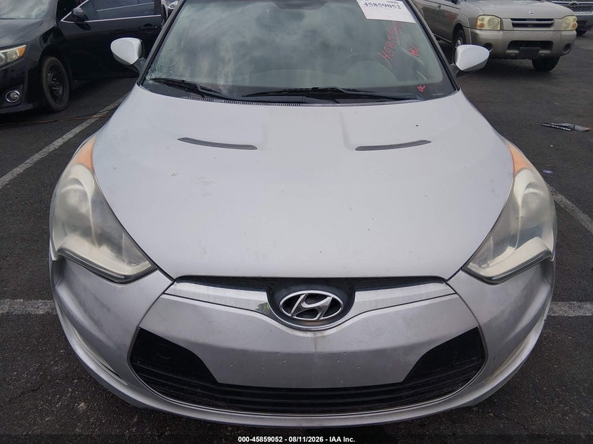 2012 HYUNDAI VELOSTER auction photo 6