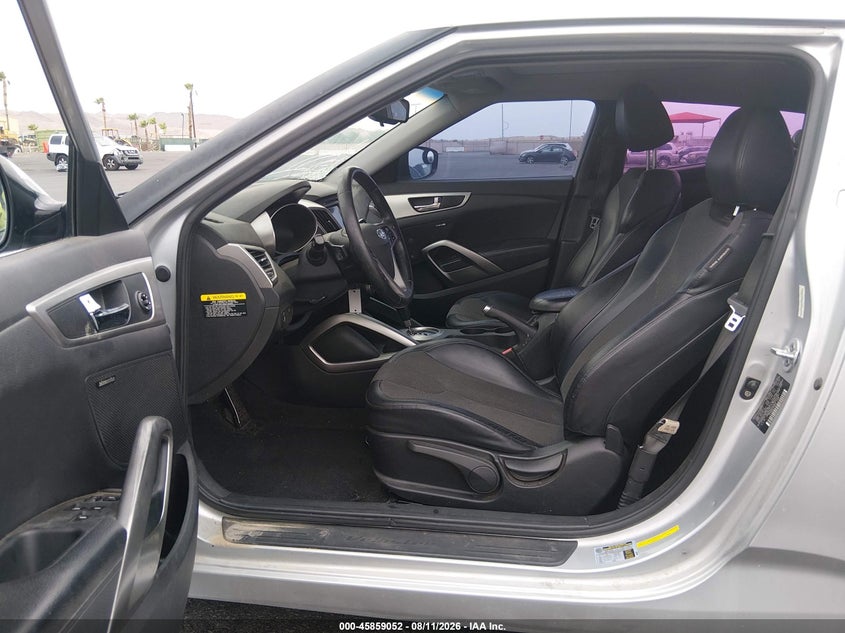 2012 HYUNDAI VELOSTER auction photo 8