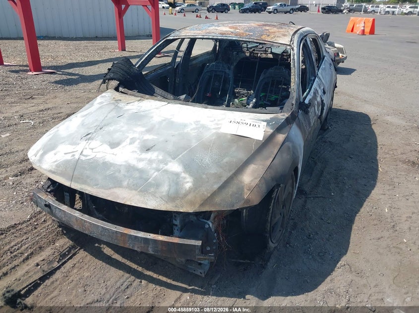 2026 HYUNDAI ELANTRA auction photo 2